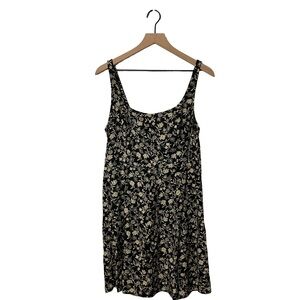Old Navy Black and White Floral Pattern Dress with Pockets - Women’s Size Large